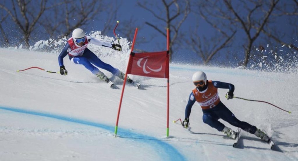 El esquiador de Basque Team Jon Santacana se cuelga la plata en la supercombinada de los Juegos Paralímpicos de Pyeongchang