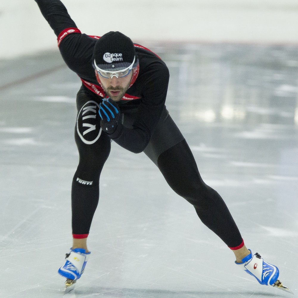 EL PATINADOR ALAVÉS IÑIGO VIDONDO PREPARA EN ALEMANIA SU SUEÑO DE PARTICIPAR EN UNOS JUEGOS OLÍMPICOS DE INVIERNO