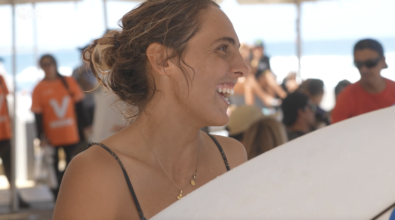 Nadia Erostarbe Basque Teameko surflariak historia egin du 2024ko Pariseko Jokoetarako txartela lortuta