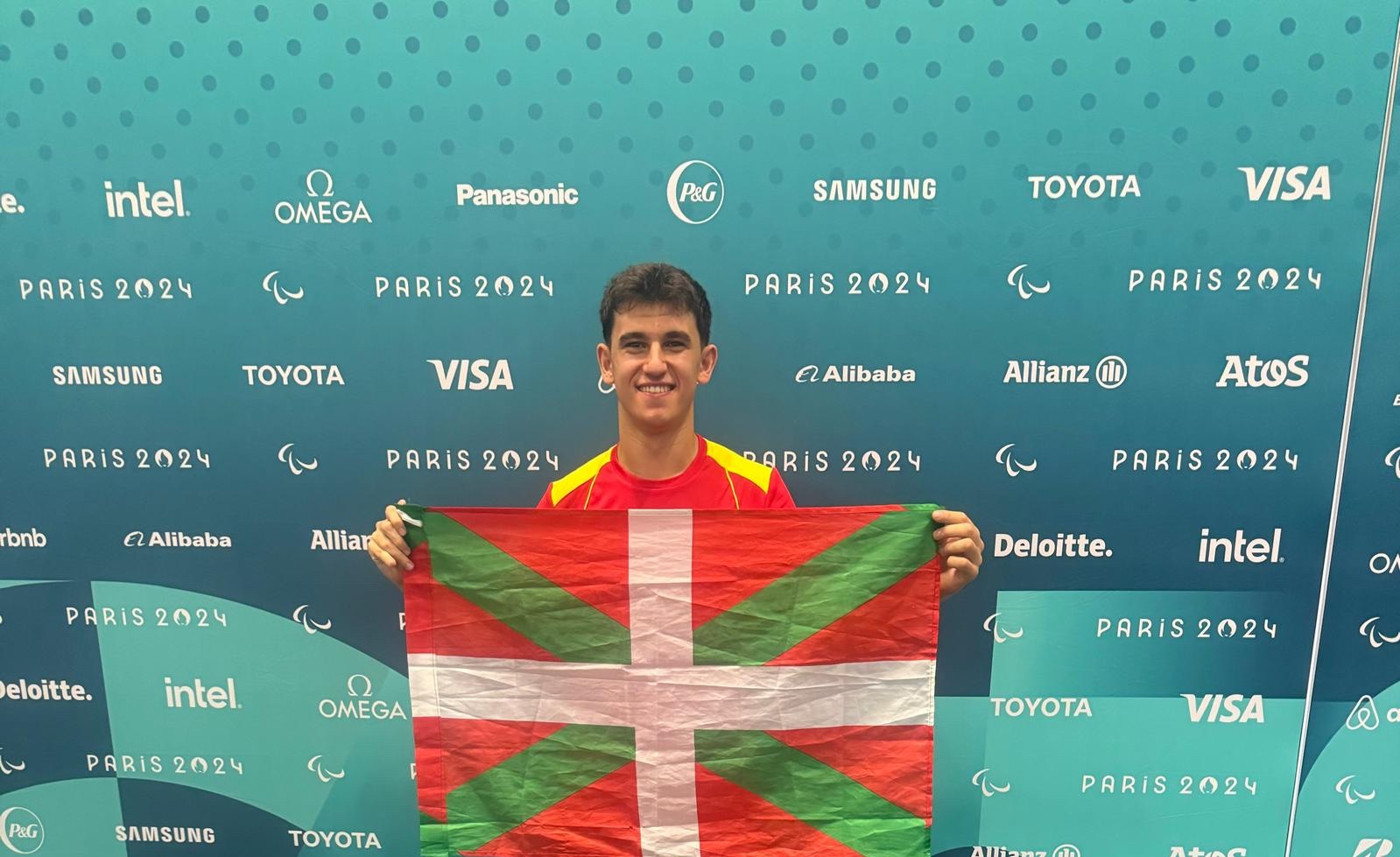 Basque Team Ander Cepas, jugador de tenis de mesa de Basque Team, se asegura la ...