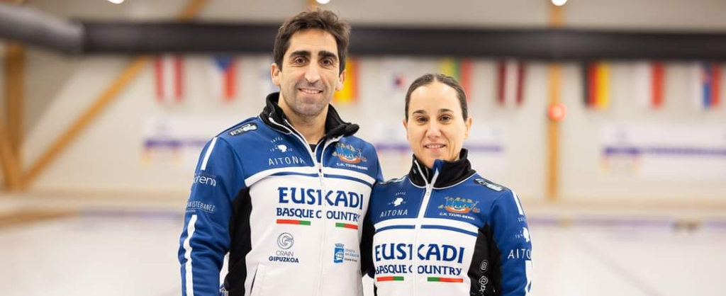 Oihane Otaegi eta Mikel Unanue Basque Teameko curling jokalariek brontzea lortu dute World Tourreko Hvidovreko Kopan