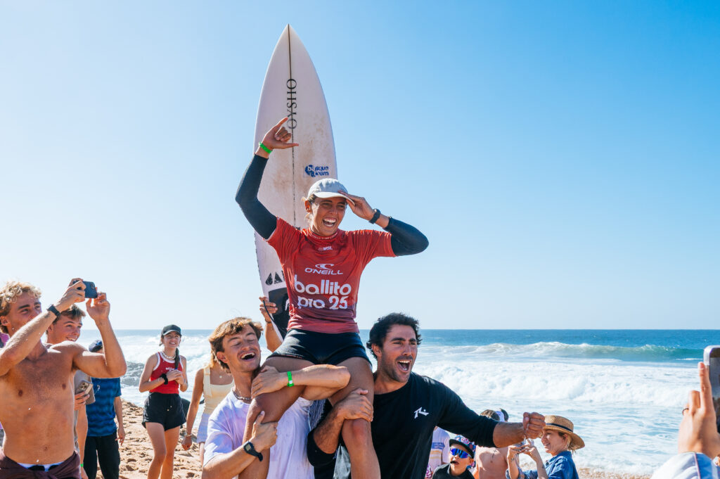 Basque Teameko Nadia Erostarbe surflariak irabazi du Hegoafrikako Ballito Pro txapelketa