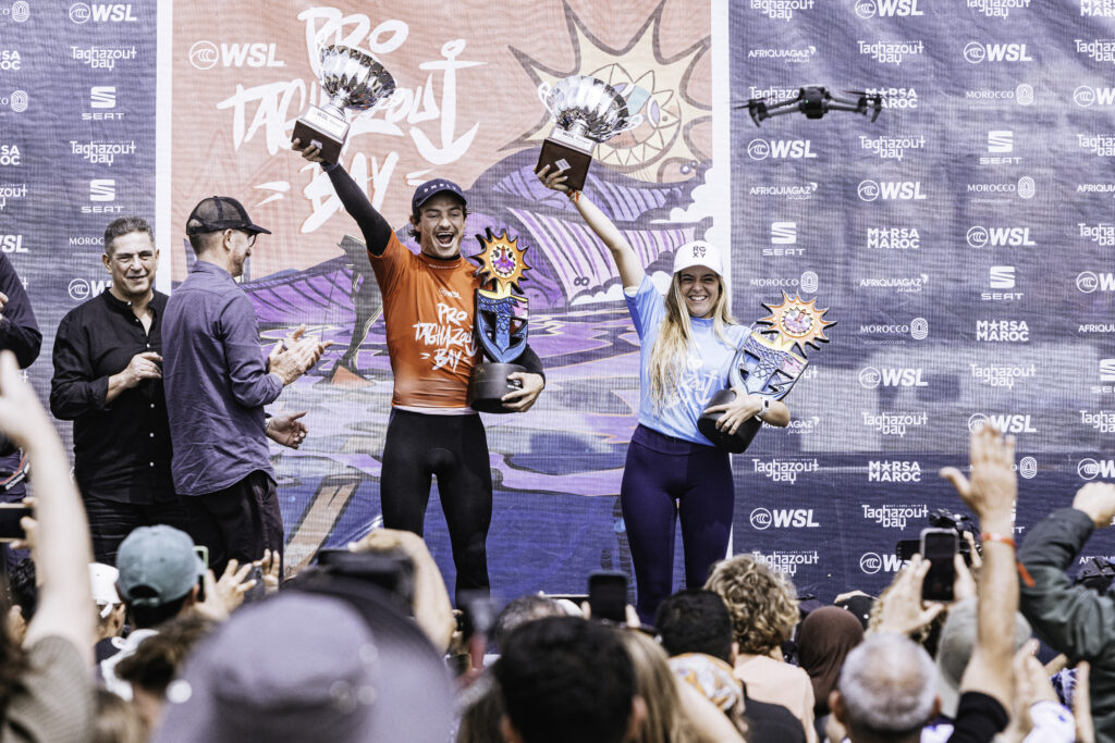 Los surfistas Janire González Etxabarri y Adur Amatriain se proclaman campeones de Europa