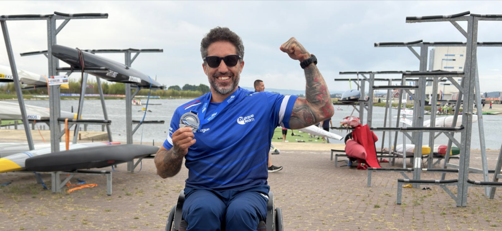 Basque Teameko Higinio Rivero piraguistak Europako txapeldunorde titulua lortu du, urrearekiko segundo hamarren batera amaituta